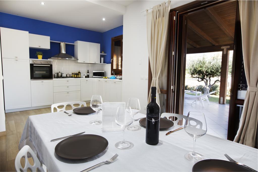 Holiday Home Nicola Santoro Custonaci Exterior foto