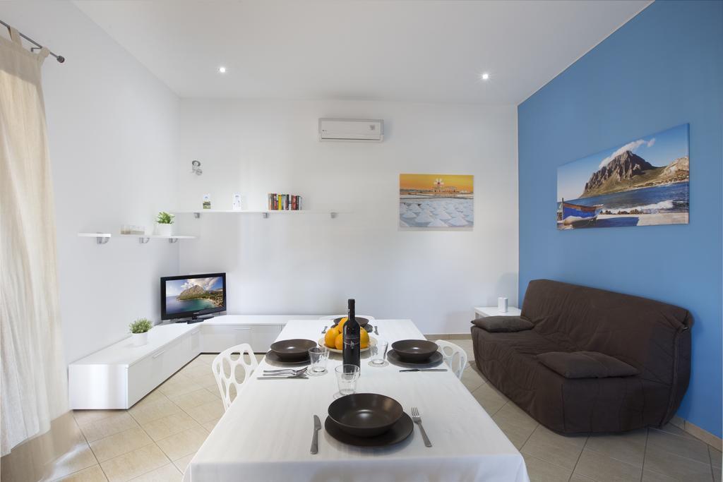 Holiday Home Nicola Santoro Custonaci Exterior foto